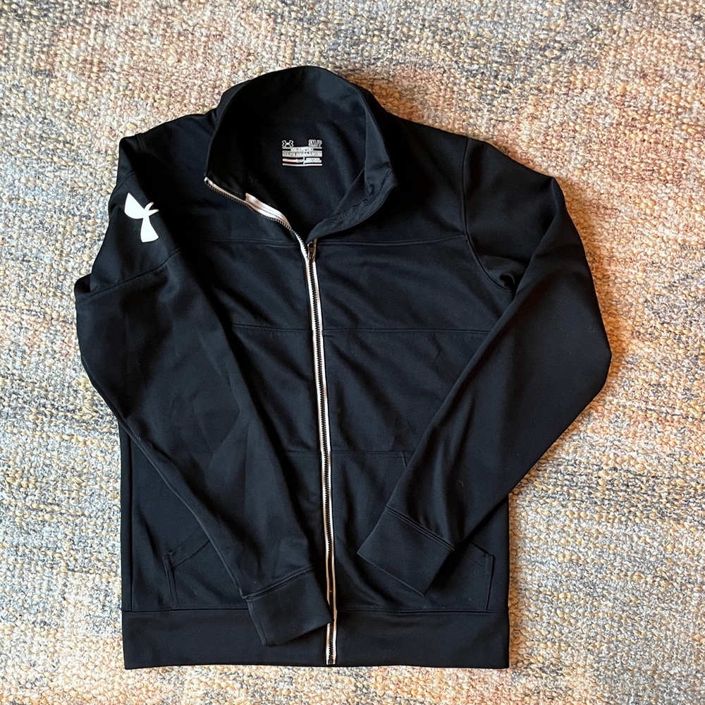 Women’s small Under Armour Black Zip-Up
